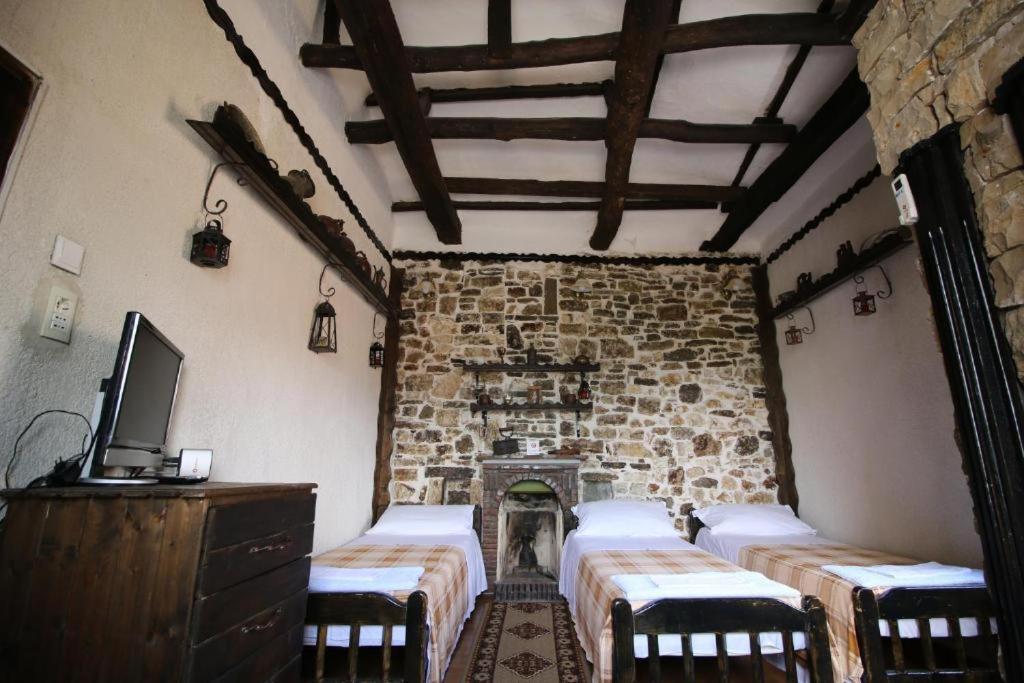 Hotel Nasho Vruho Berat Exterior foto