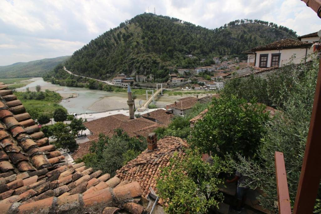 Hotel Nasho Vruho Berat Exterior foto